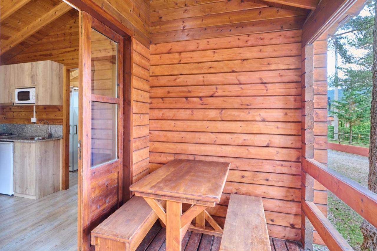 Camping Fontfreda Castellar del Riu Exterior foto