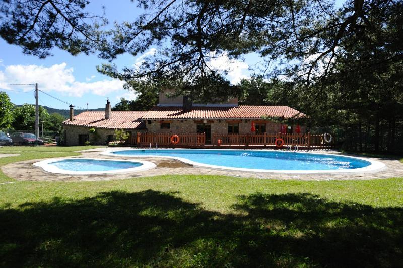 Camping Fontfreda Castellar del Riu Exterior foto