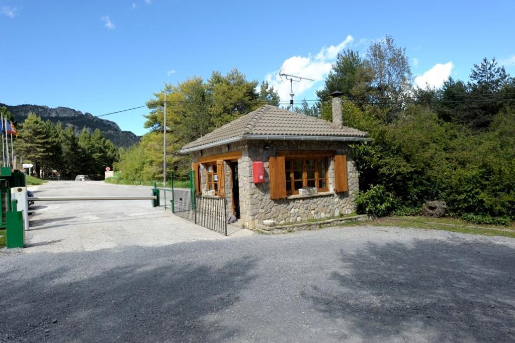 Camping Fontfreda Castellar del Riu Exterior foto